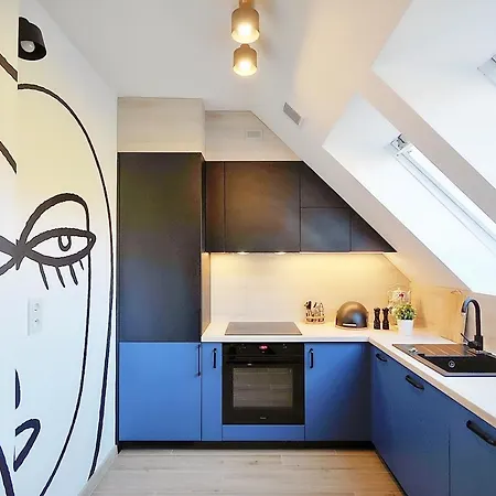 50 M Do Plazy Thobruk Piekna Dama Z Kolobrzegu Apartment
